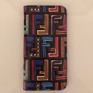 Fendi spring summer 2018 iPhone 7 Plus case/wallet
